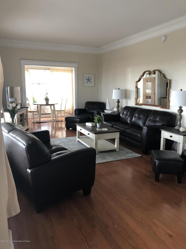18 Ocean Avenue - Photo 4