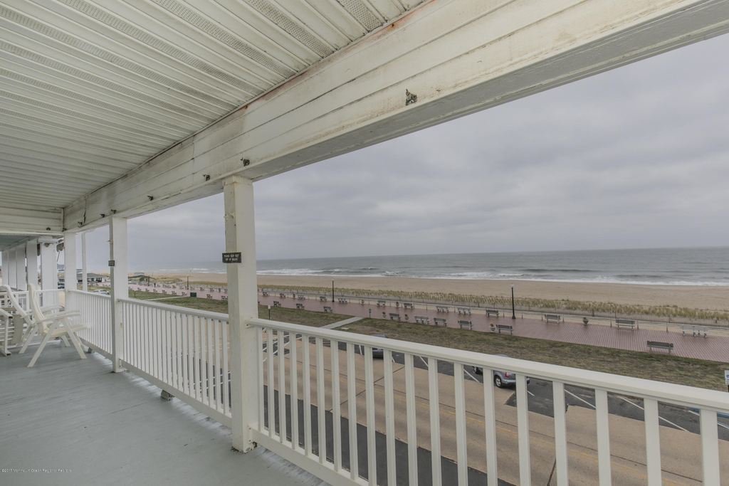 18 Ocean Avenue - Photo 24