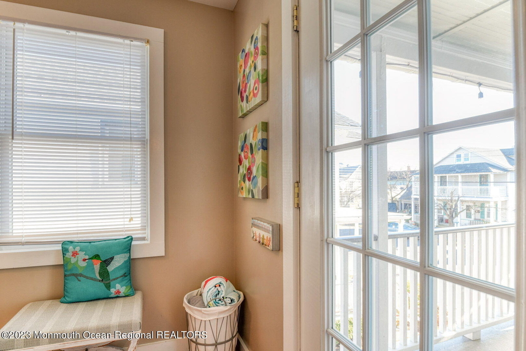 69 Franklin Avenue - Photo 13