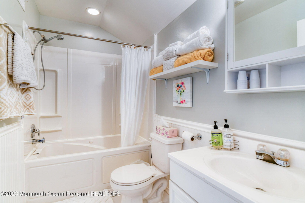 69 Franklin Avenue - Photo 10