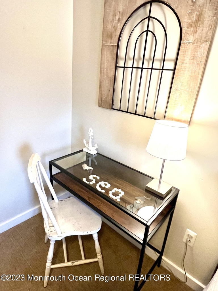 69 Franklin Avenue - Photo 35