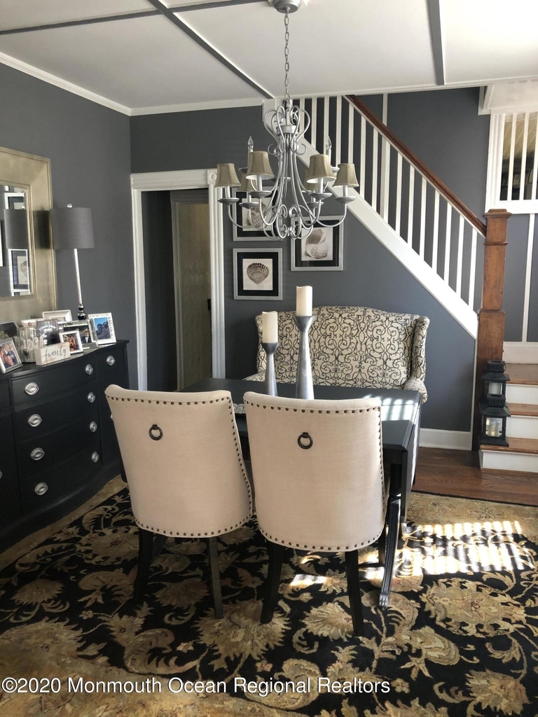 56 Heck Avenue - Photo 4