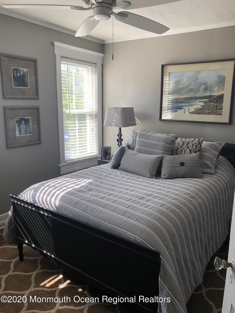 56 Heck Avenue - Photo 11