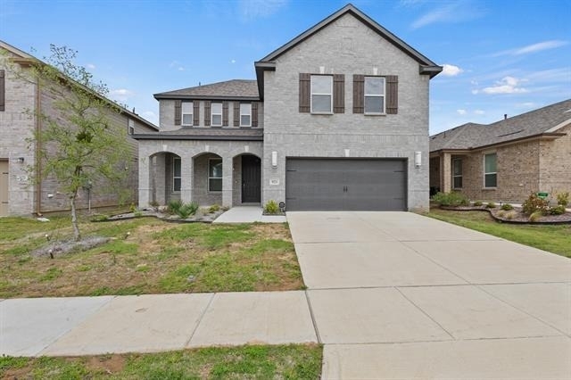 925 West Drive - Photo 0