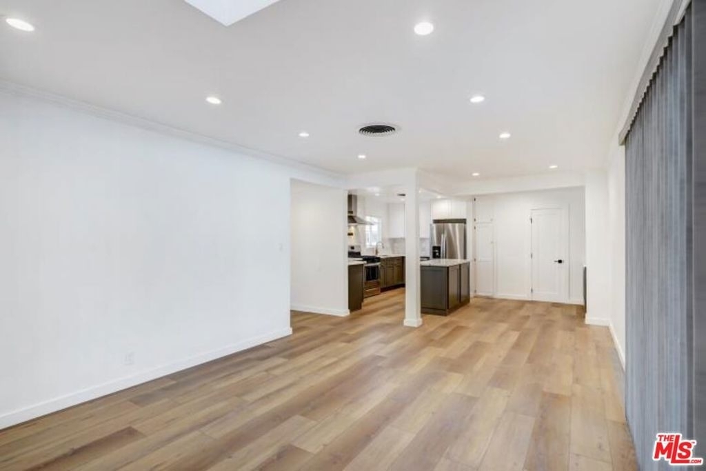 6633 Belmar Avenue - Photo 3