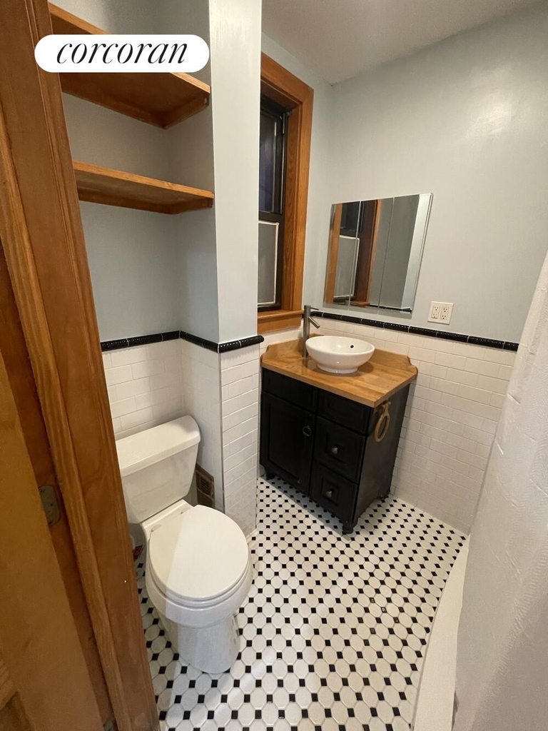 334 Locust Street - Photo 8