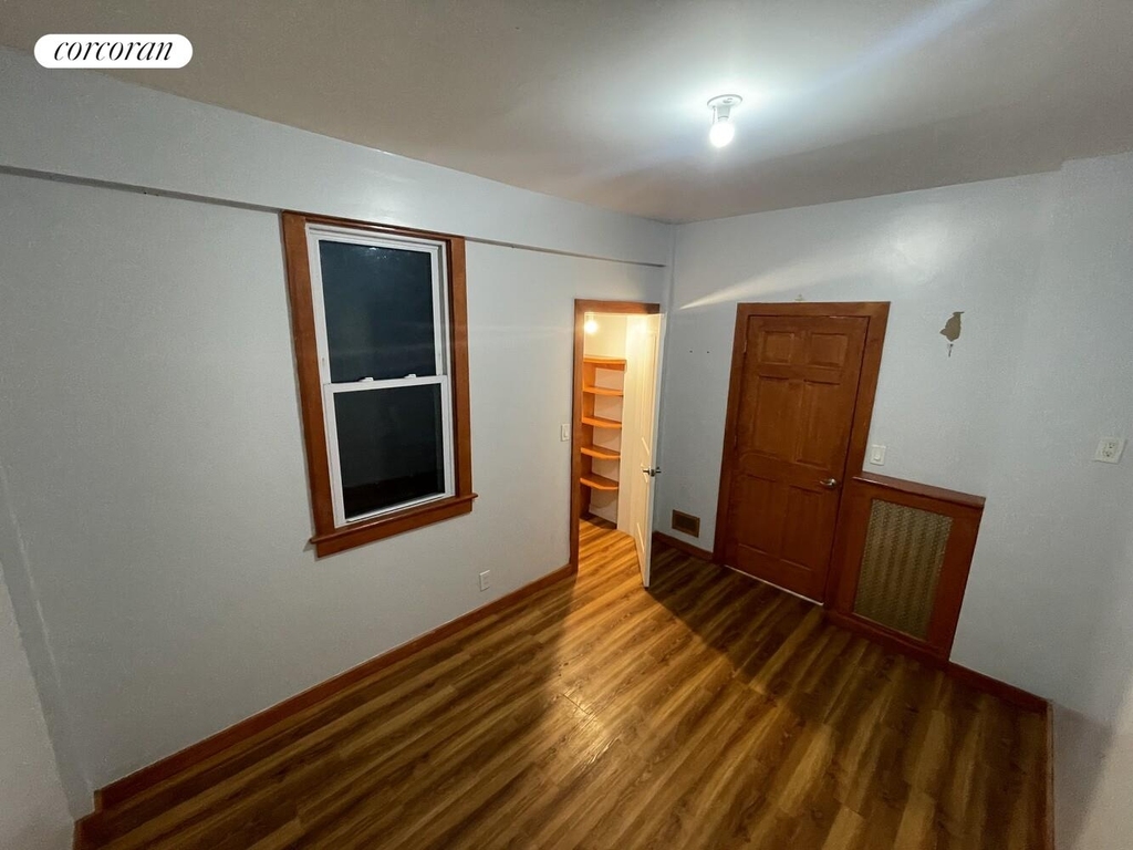 334 Locust Street - Photo 2
