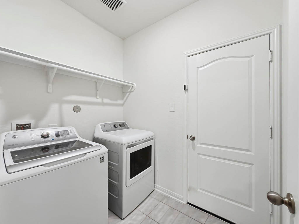 25402 Trinity Oakley Court - Photo 16