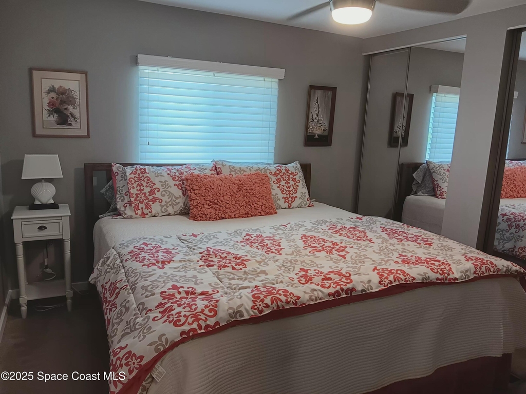 621 Hyacinth Circle E - Photo 11