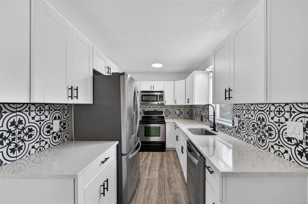 3034 Touraine Avenue - Photo 17