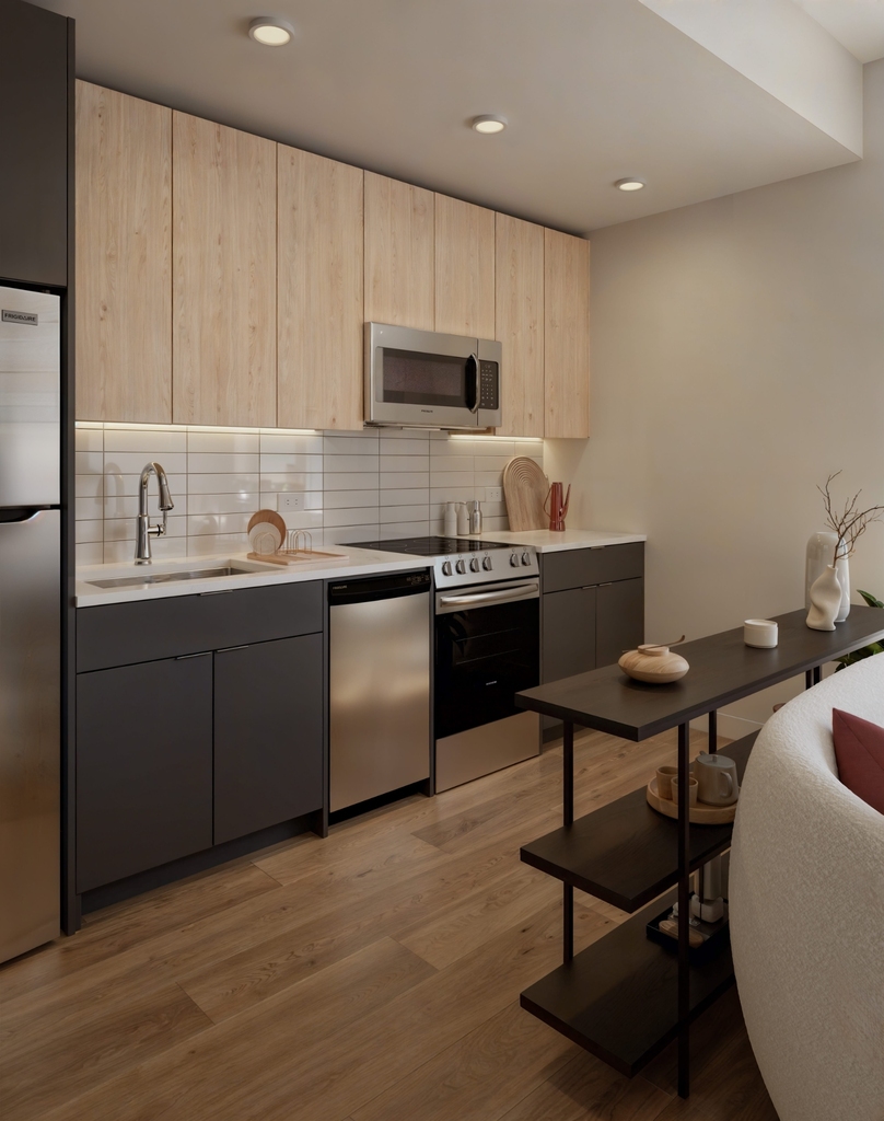 1440 Amsterdam Avenue - Photo 3