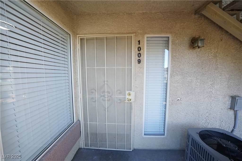 5710 E Tropicana Avenue - Photo 2