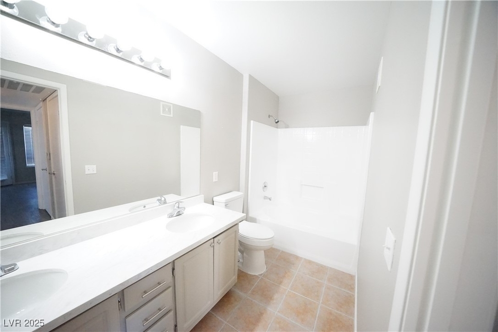 5710 E Tropicana Avenue - Photo 14
