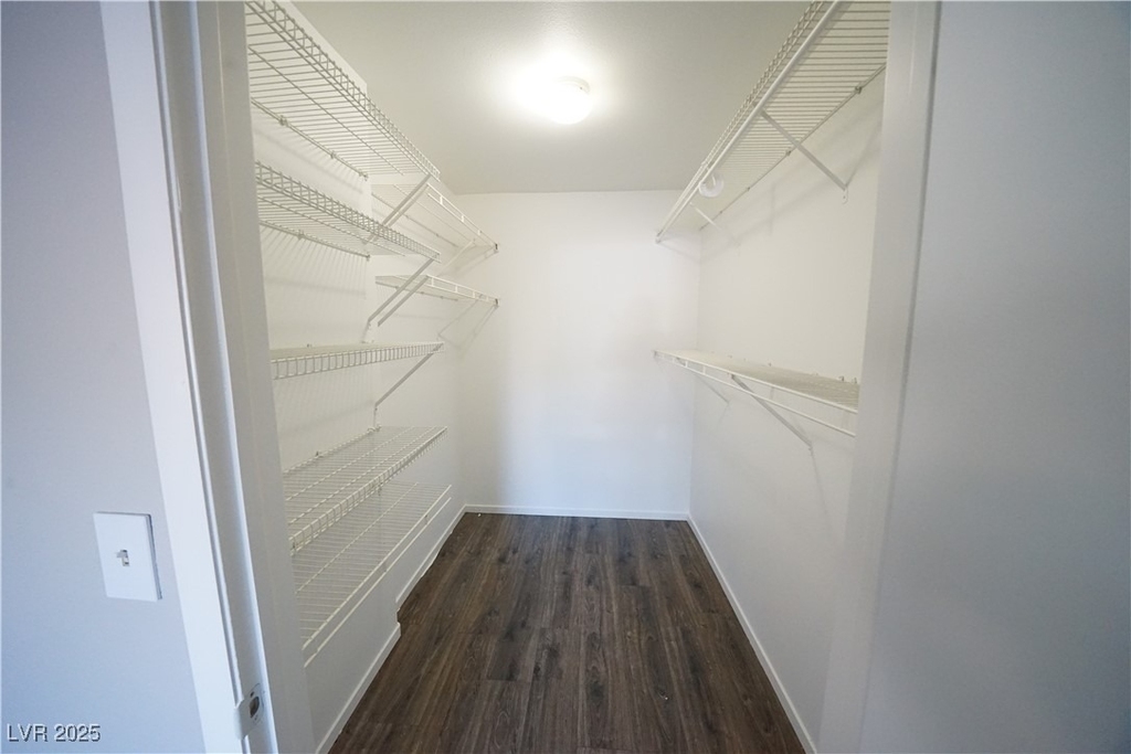 5710 E Tropicana Avenue - Photo 9