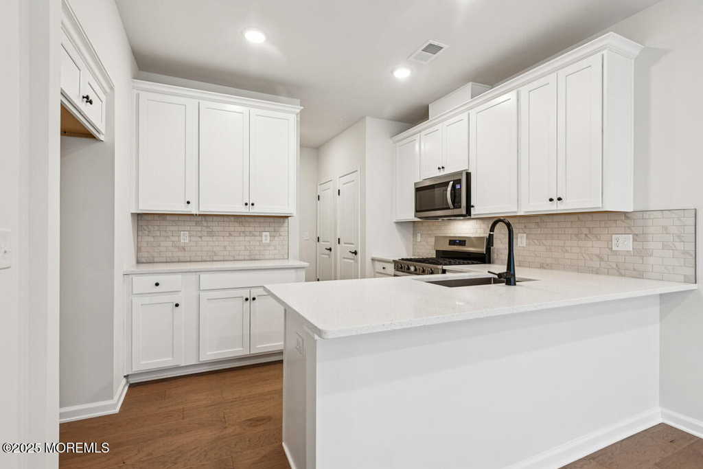 214 Jessie Place - Photo 10
