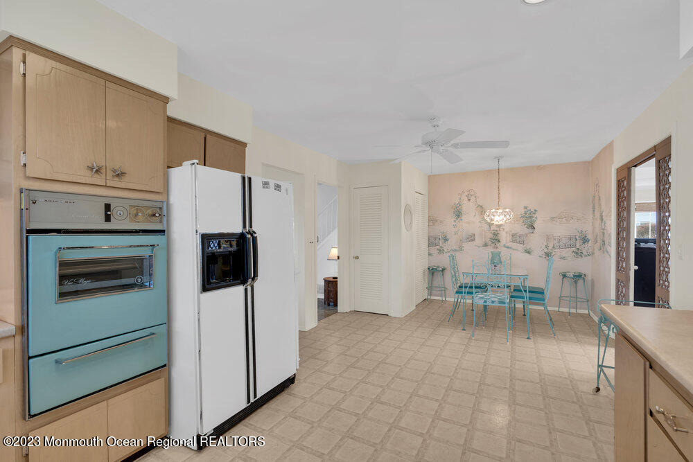 7 Howell Avenue - Photo 13