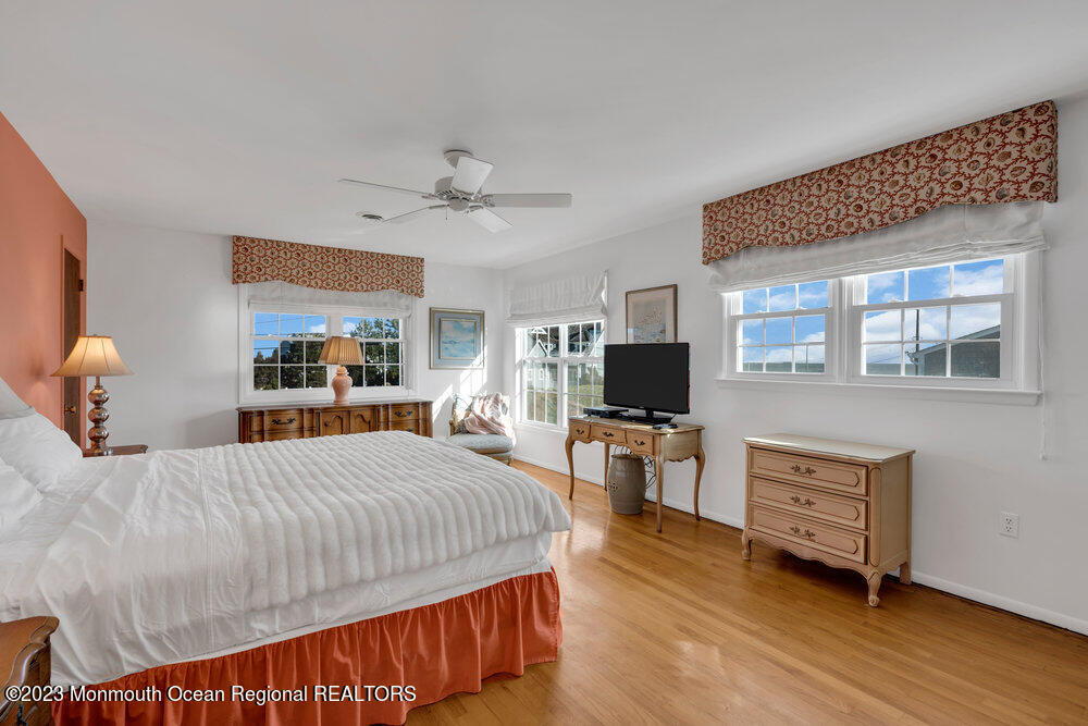 7 Howell Avenue - Photo 23