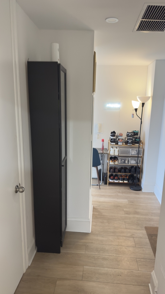 West 34th Street - Photo 3