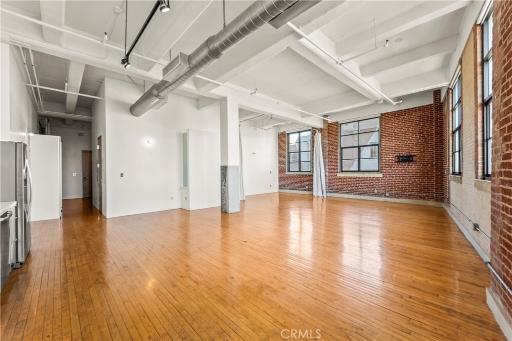 1850 Industrial - Photo 4