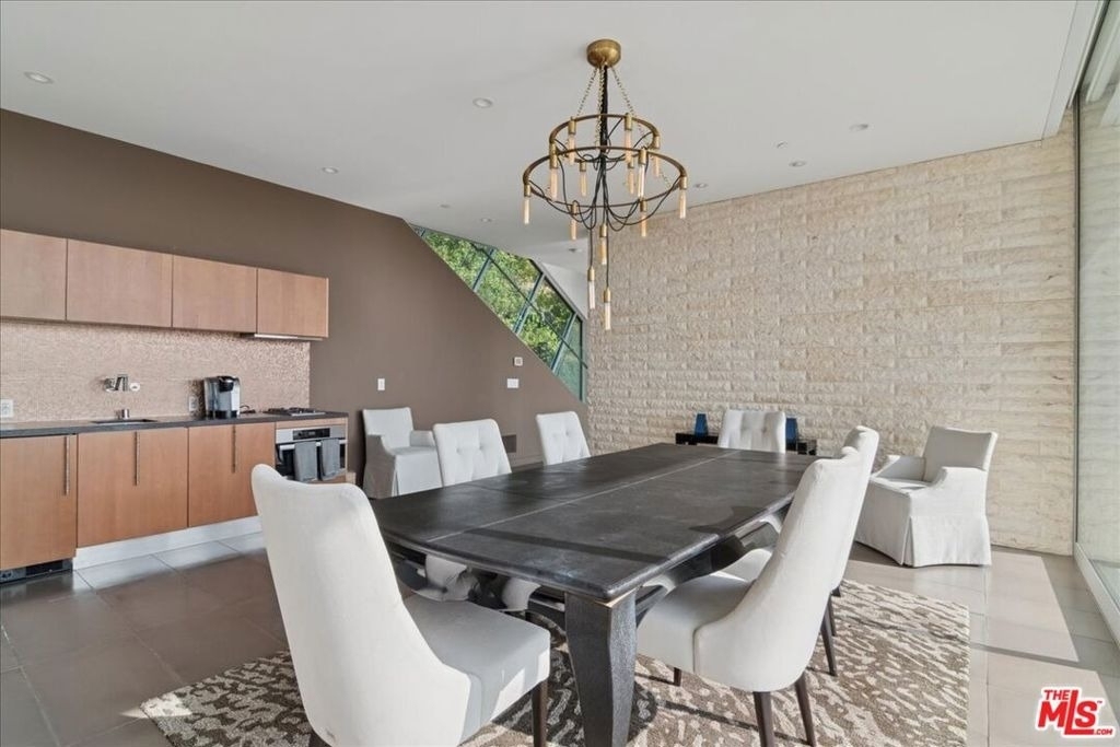 1232 Sunset Plaza Drive - Photo 41