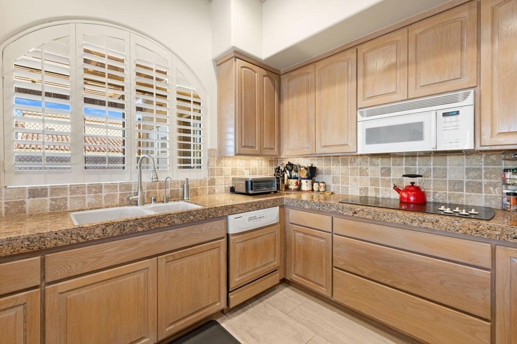 73110 Calliandra Street - Photo 18