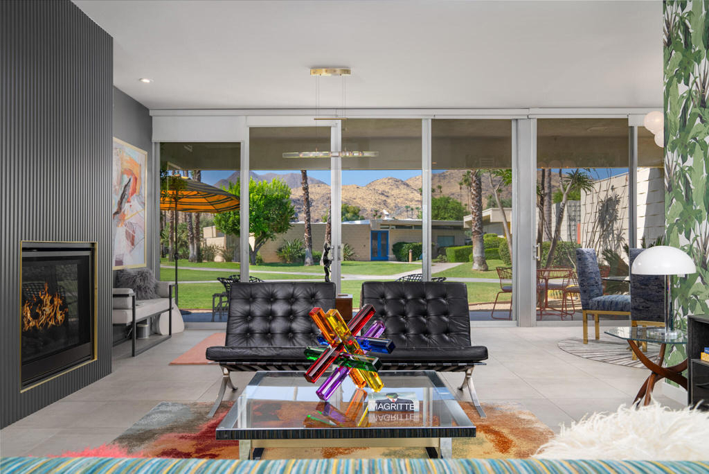 320 Desert Lakes Drive - Photo 4