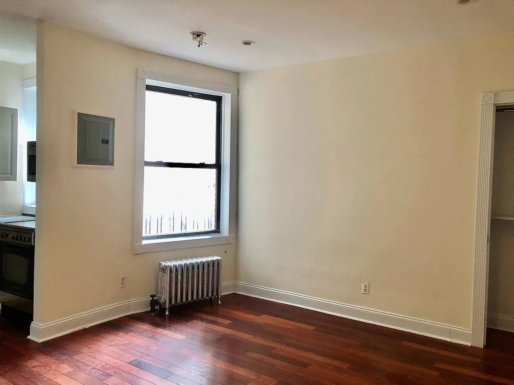 West 145th Street - Photo 2