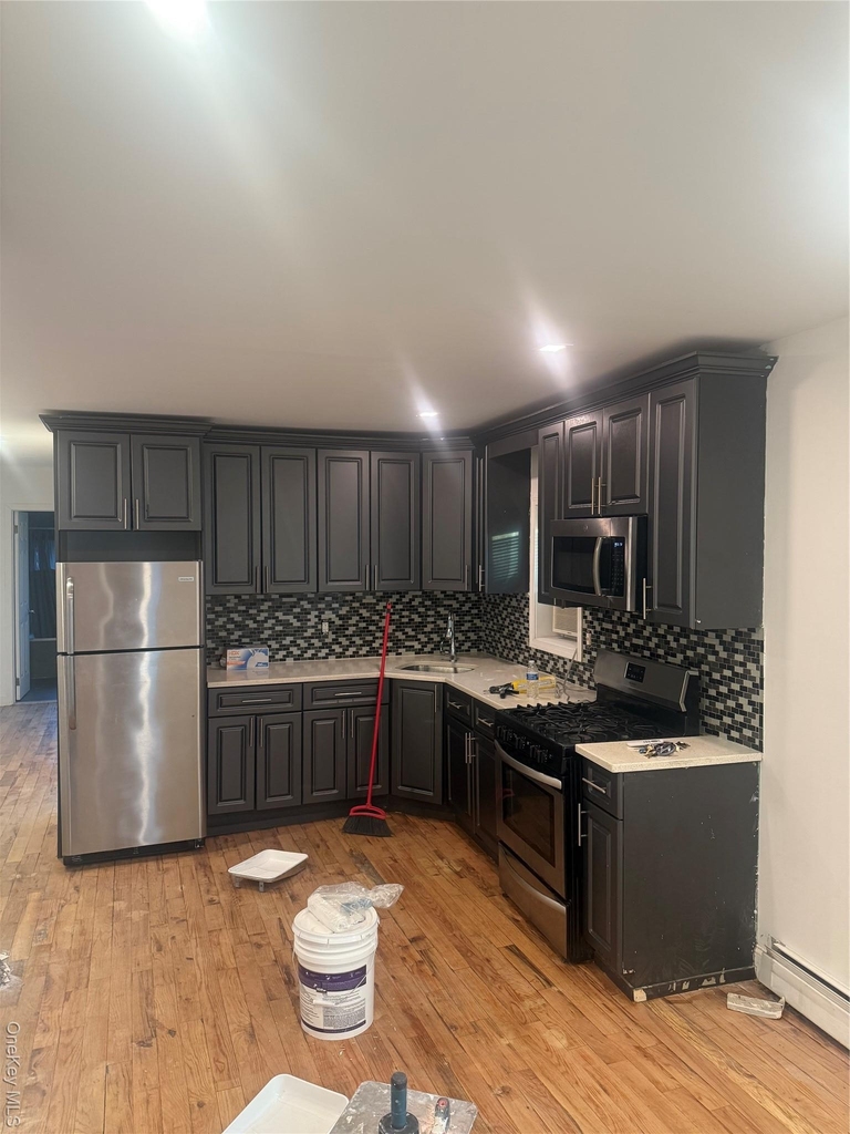 28 Clinton Avenue - Photo 0