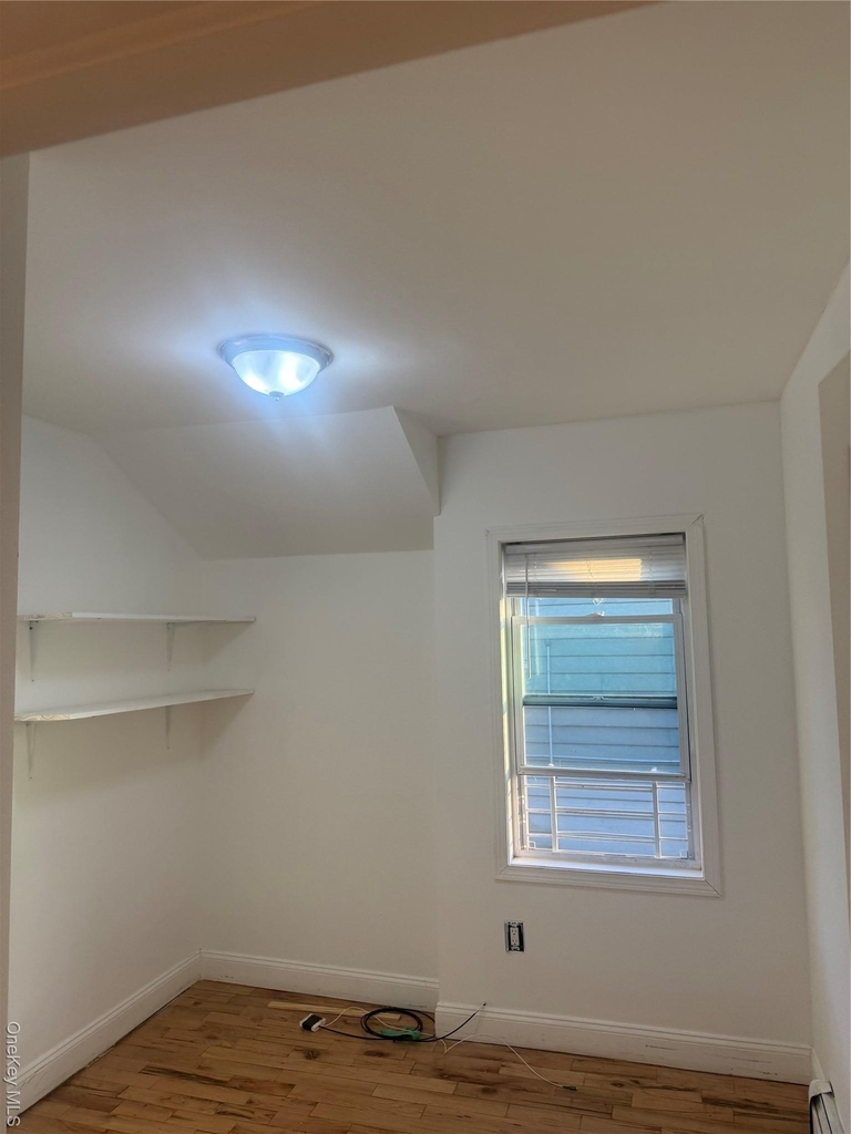 28 Clinton Avenue - Photo 1