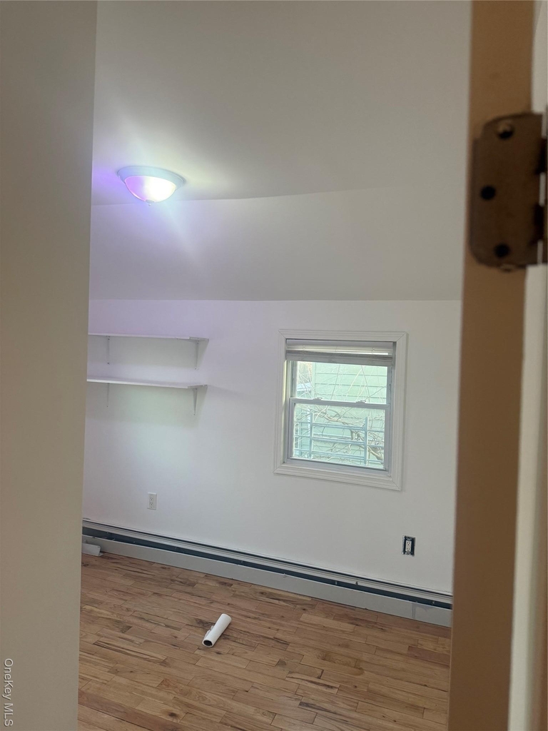 28 Clinton Avenue - Photo 2