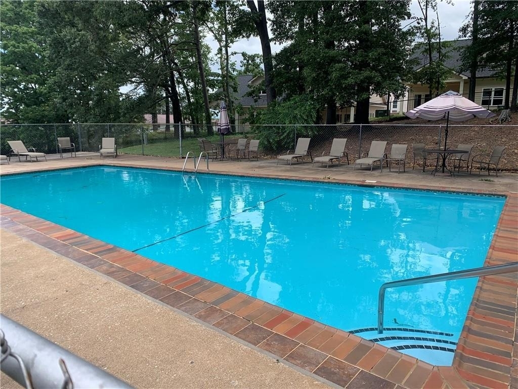 1235 Riverside Drive - Photo 18