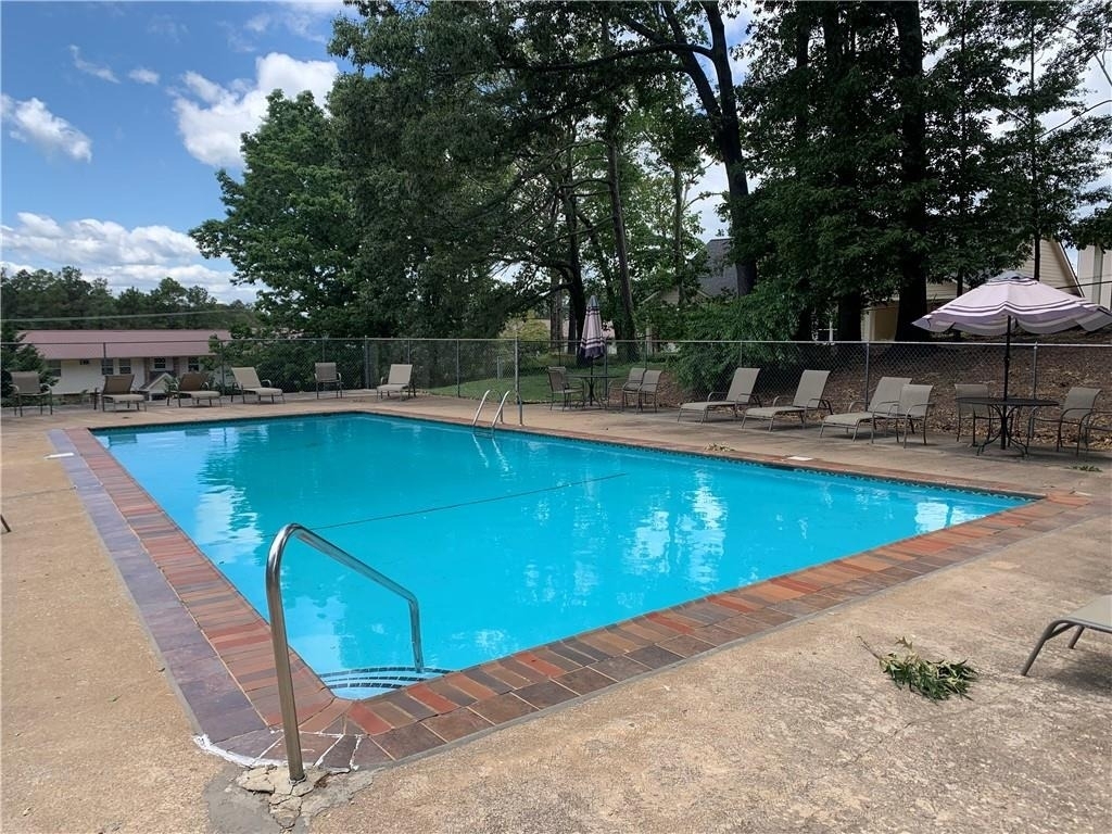 1235 Riverside Drive - Photo 17