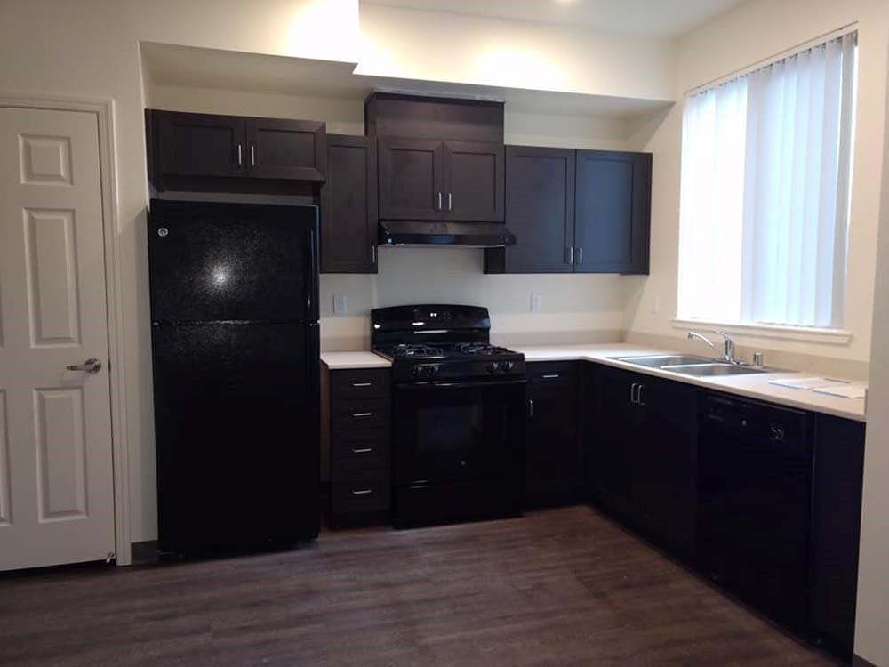 2300 Loveridge Rd - Photo 9