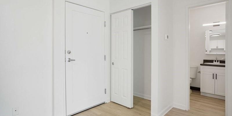 1000 W Moorhead Cir - Photo 9