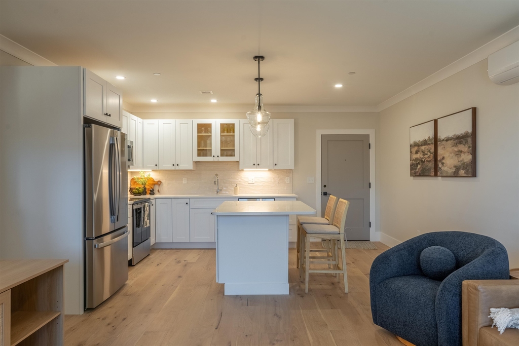 815 Lafayette - Photo 8