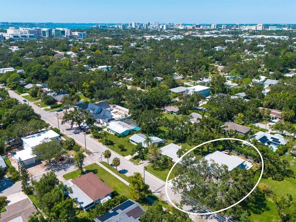2467 Hyde Park Street - Photo 2