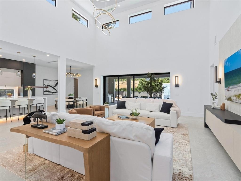 2467 Hyde Park Street - Photo 4