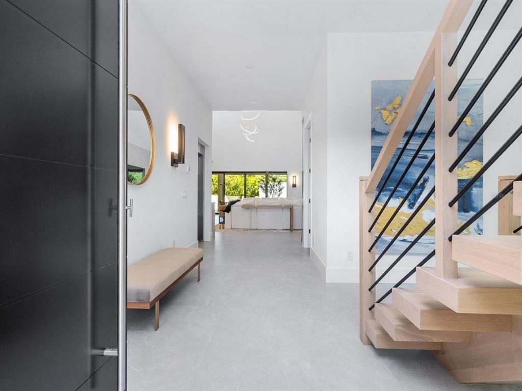 2467 Hyde Park Street - Photo 3