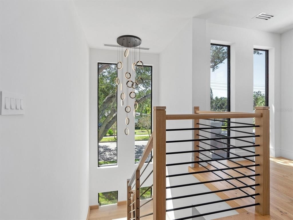 2467 Hyde Park Street - Photo 17