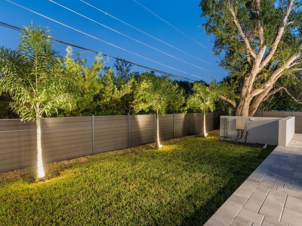 2467 Hyde Park Street - Photo 41