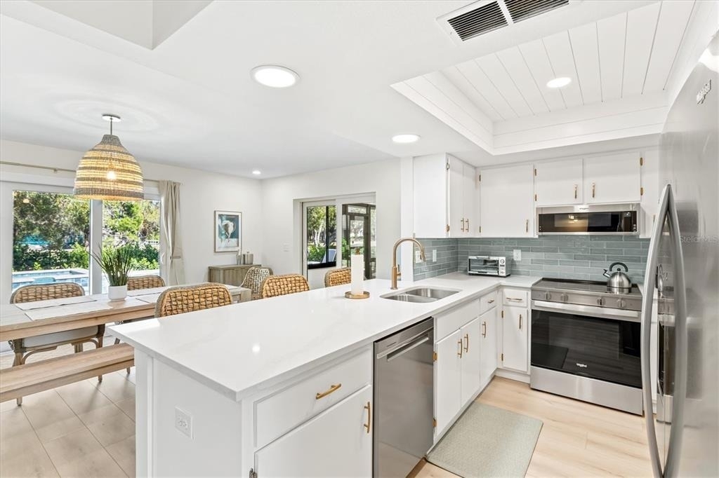 2641 Hyde Park Street - Photo 17