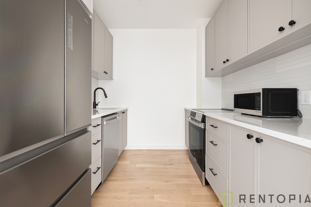 63 South 6th Street - Photo 2