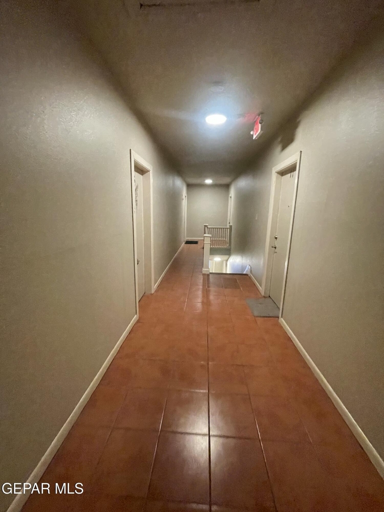 705 N St. Vrain Street - Photo 3
