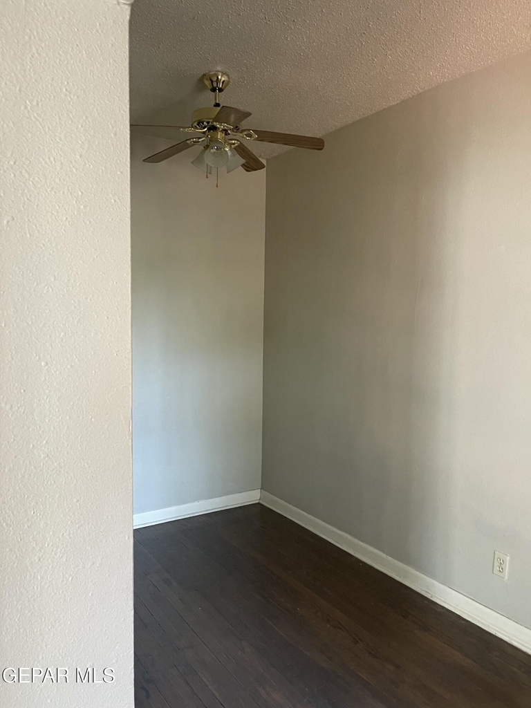 705 N St. Vrain Street - Photo 5