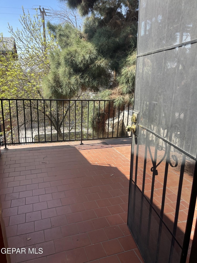 705 N St. Vrain Street - Photo 6