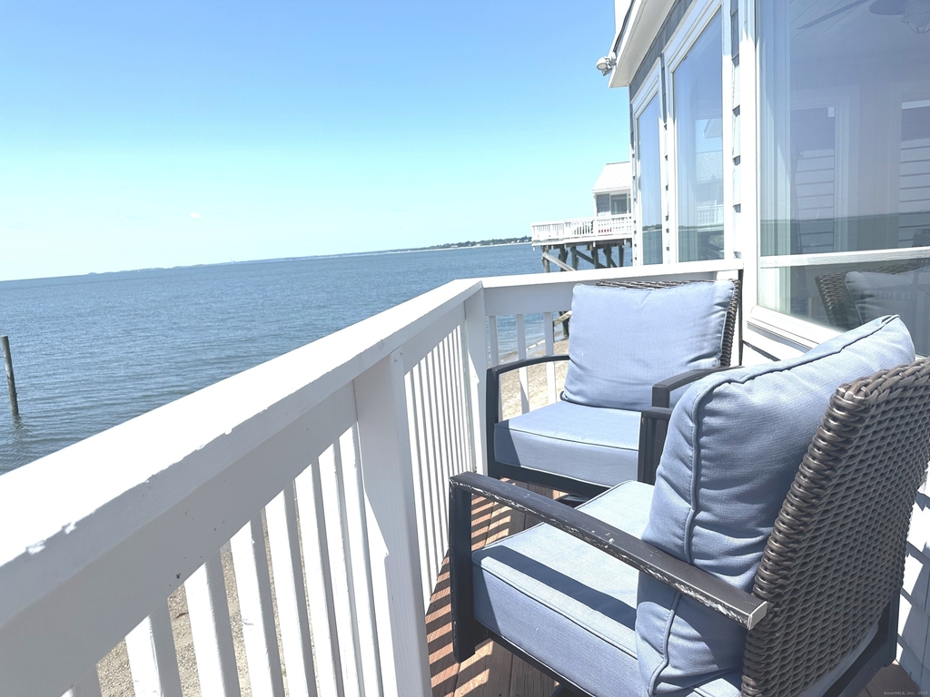 2149 Fairfield Beach Road - Photo 1