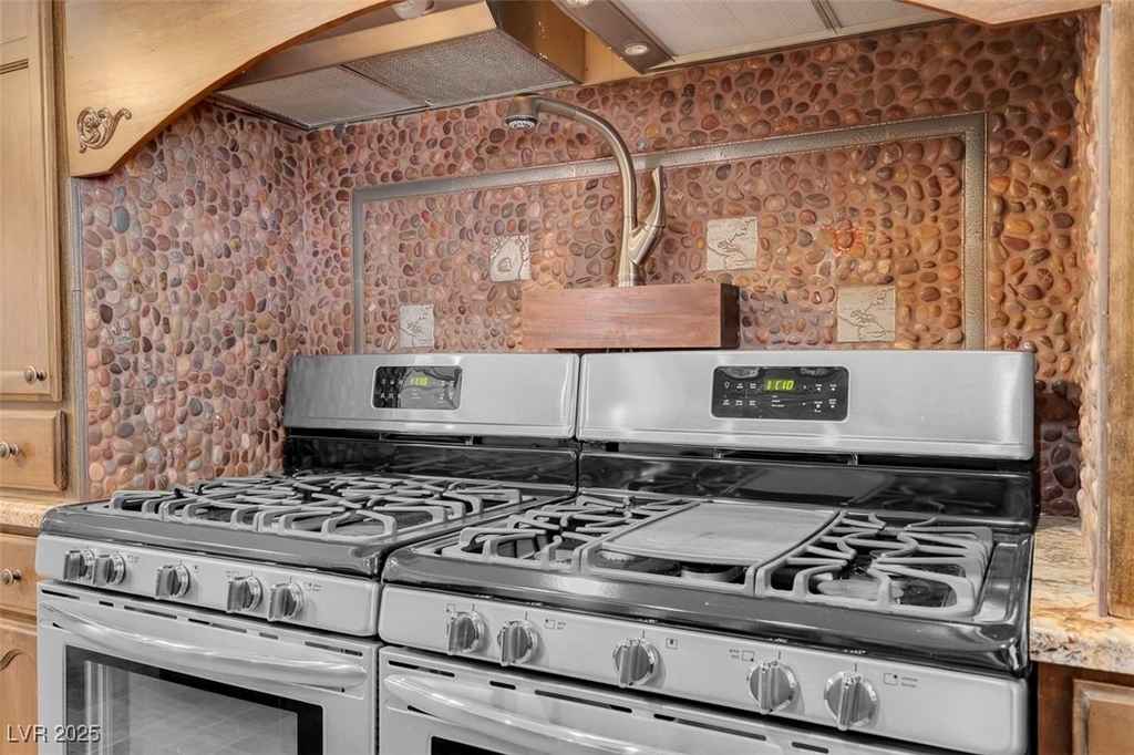 264 Crestview Drive - Photo 32