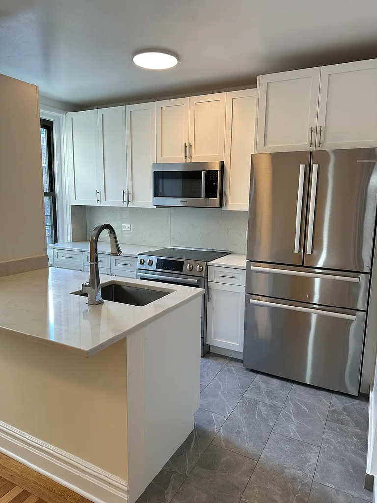 111 East 80th Street - Photo 2