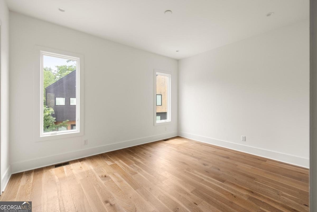 10904 Serenbe Lane - Photo 6