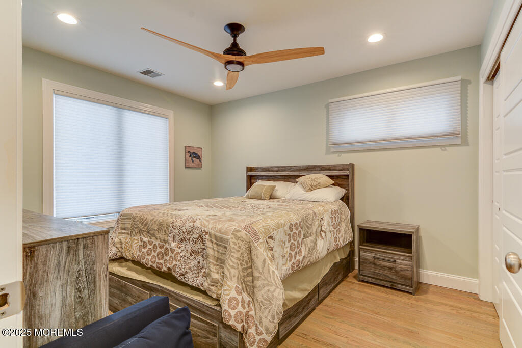 10 E Street - Photo 13